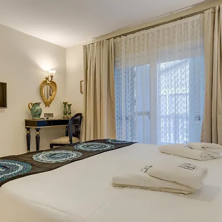 Kore Otel 4*